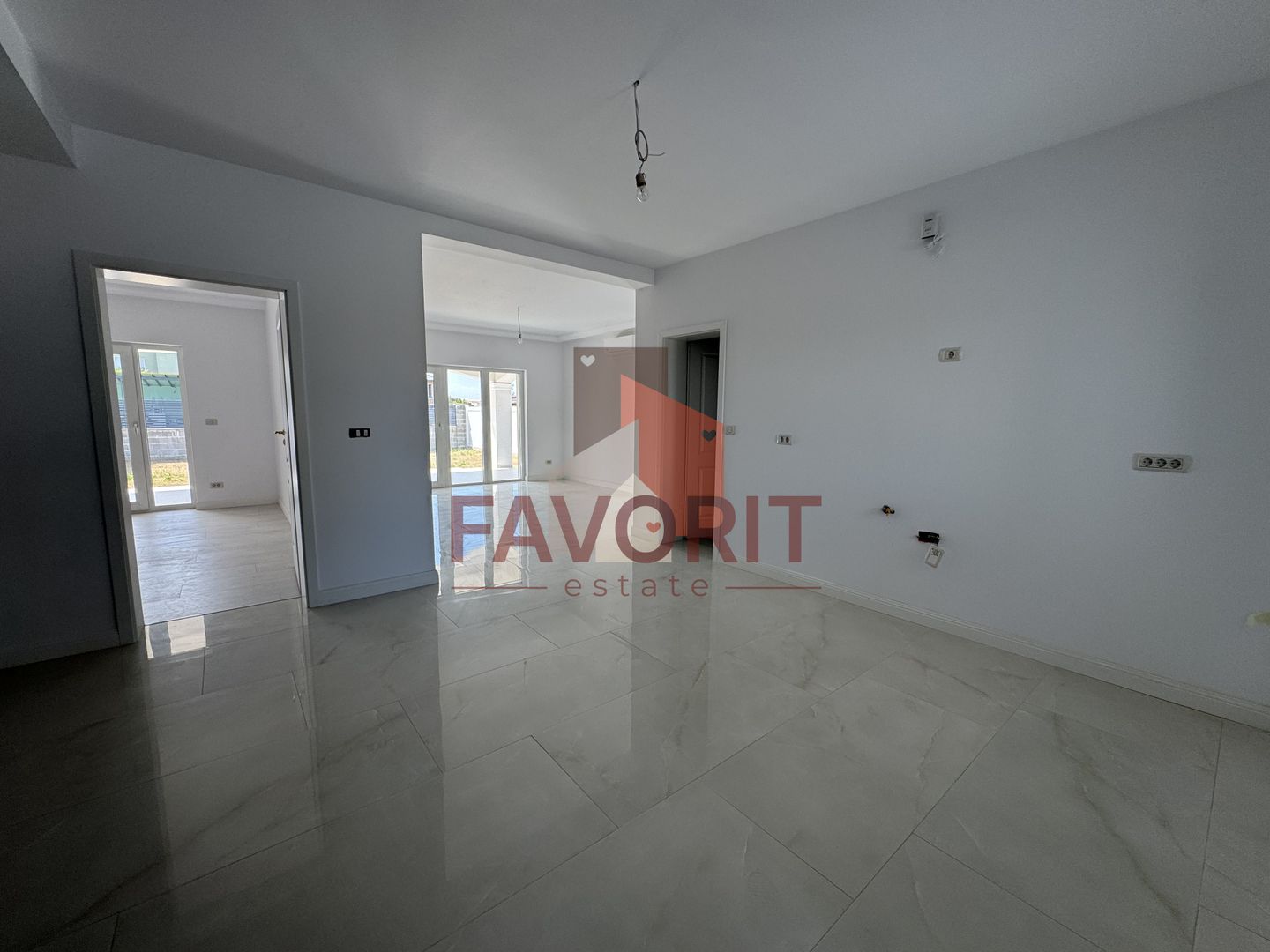 Duplex cu garaj. Finalizat . Dumbravita- zona Mures - Poză 6