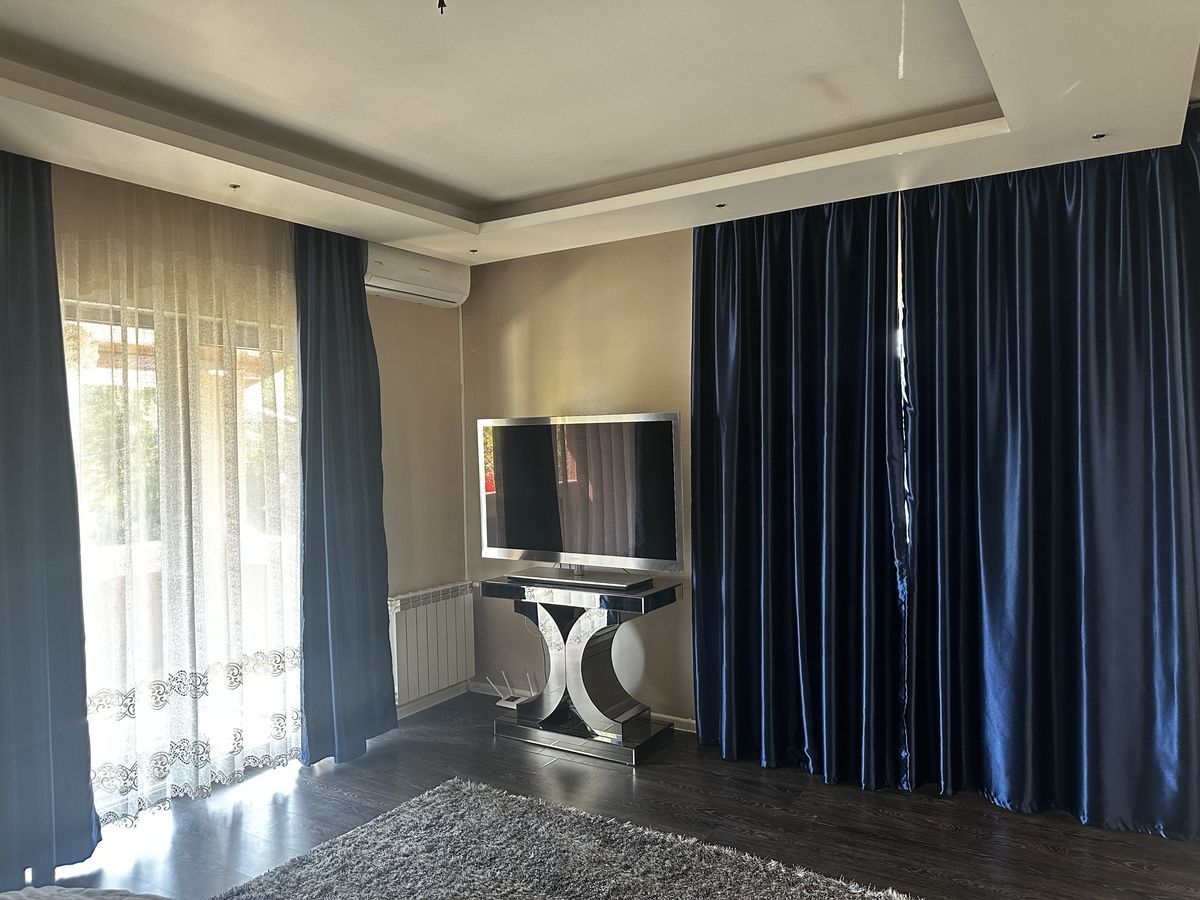 Vila spatioasa de inchiriat | 5 camere| costuri mici la intretinere - Poză 7