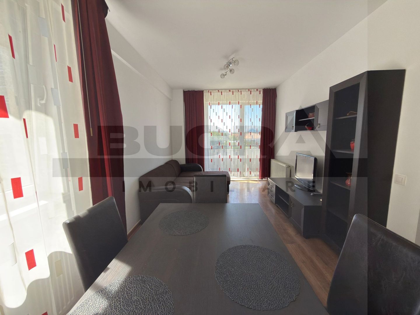 Apartament 2 camere 52 mp, balcon, parcare, zona Rivus Mall - Poză 2