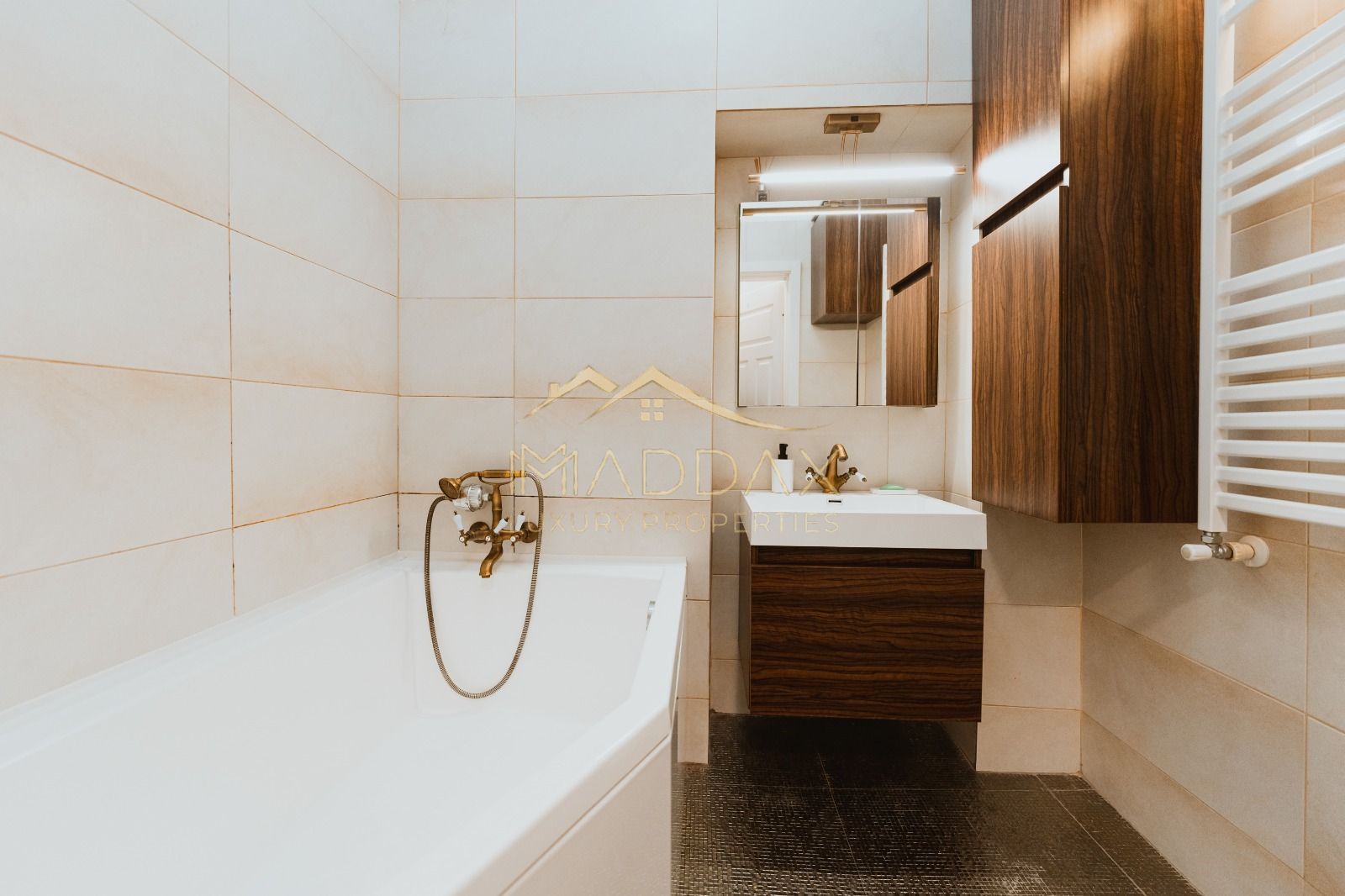 4 camere premium // duplex // Ideal birou cabinet // Calea Victoriei - Poză 43