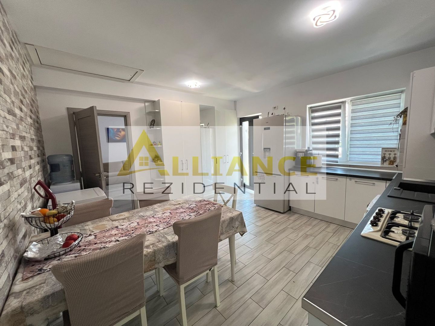 CASA PARTER MOBILATA SI UTILATA -3 CAMERE- TEREN 300MP - Poză 5