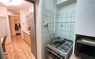 Apartament 3 Camere, Decomandat, Etaj 3,  Zona Aradului, Comision 0% - Poză 9