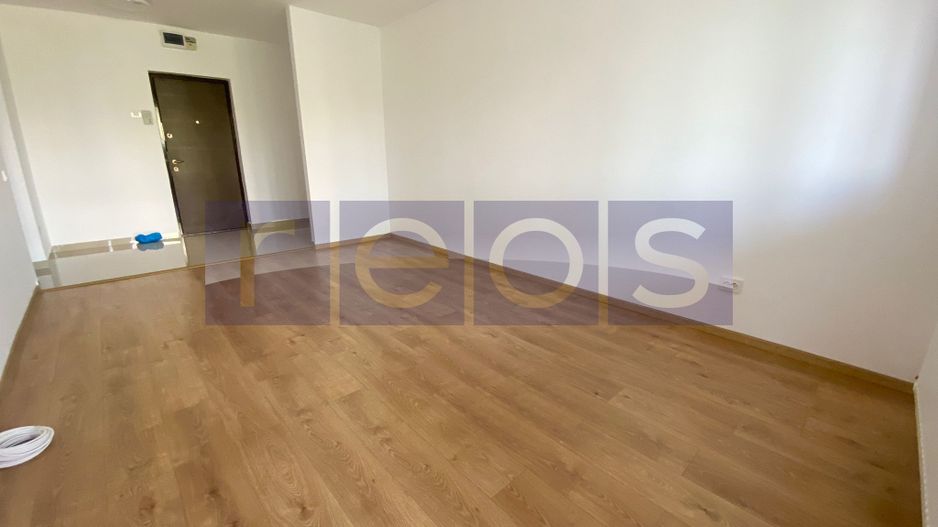 Apartament 2 camere I Renovat complet I Metrou 3 minute - Poză 1