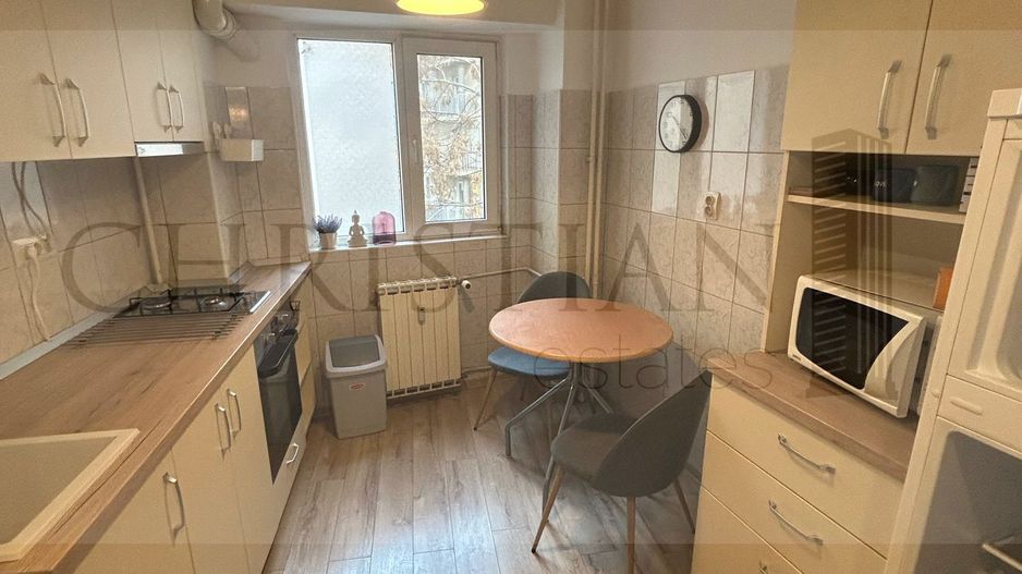 Garsoniera Spatioasa - Mircea Voda 46 - Metrou Timpuri Noi - Poză 2