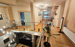 🏡 Casă deosebită – 2 unități locative, 6 dormitoare, zona Albert - Poză 33