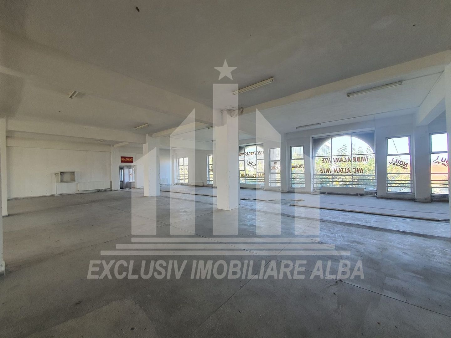 Spatiu comercial suprafata mare de inchiriat, Ultracentral - Poză 1