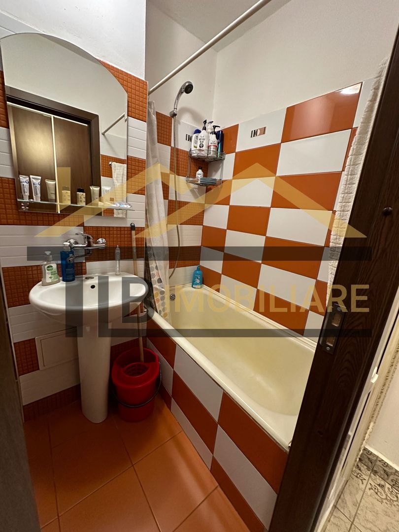 Apartament cu 2 camere, 40 mp, Zona UMFST - Poză 6