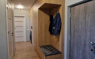 Apartament modern cu 3 camere, garaj, zona Sopor - Poză 7