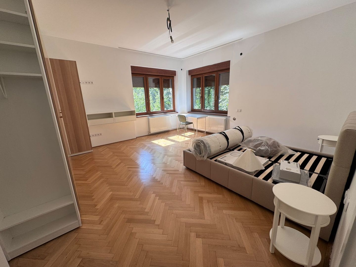 Apartament la casa de inchiriat, Parcul Sub Arini, Sibiu - Poză 1