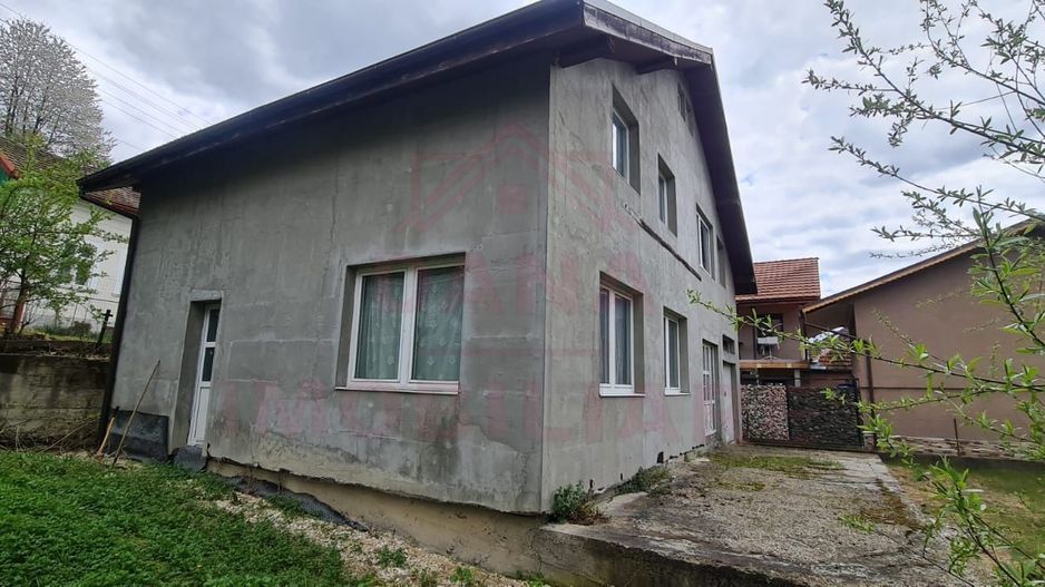 CASĂ INDIVIDUALĂ LA GRI 4CAMERE \RUSCA MONTANĂ \JUD.CS - Poză 4