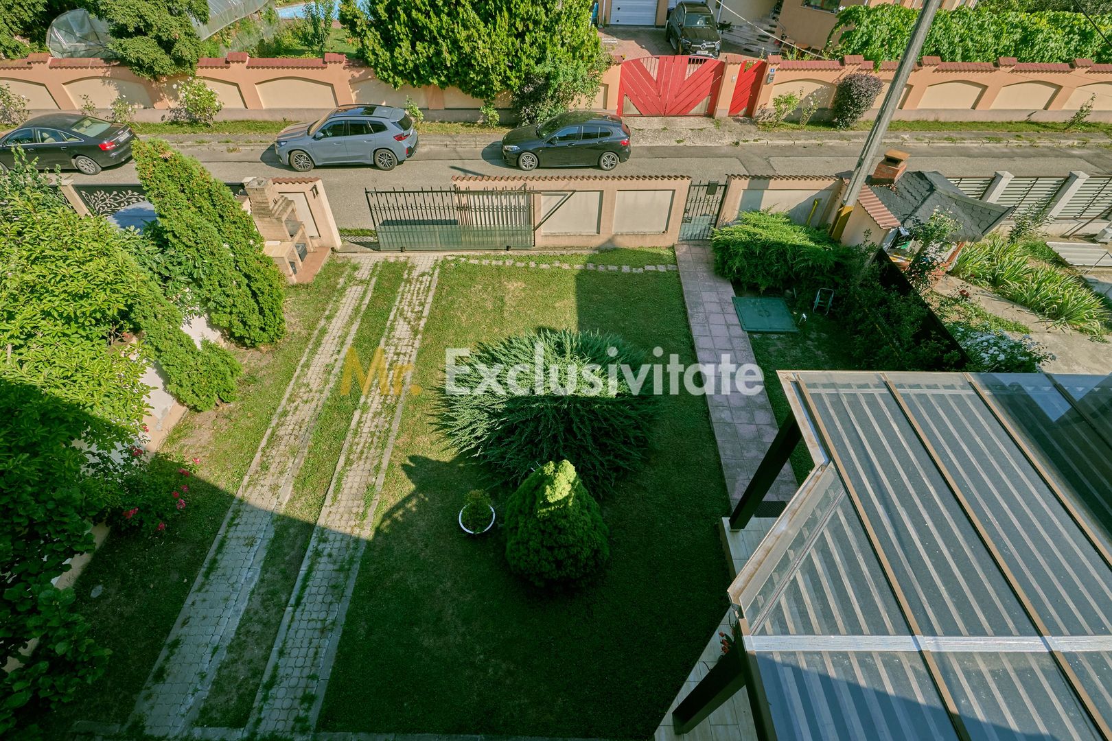 Casa + 305 mp terem curte proprie in zona rezidentiala Gavana - Poză 15