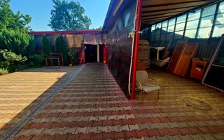 🏡 Casă spațioasă cu 9 camere în Strejnicu – pentru locuință, birouri - Poză 10