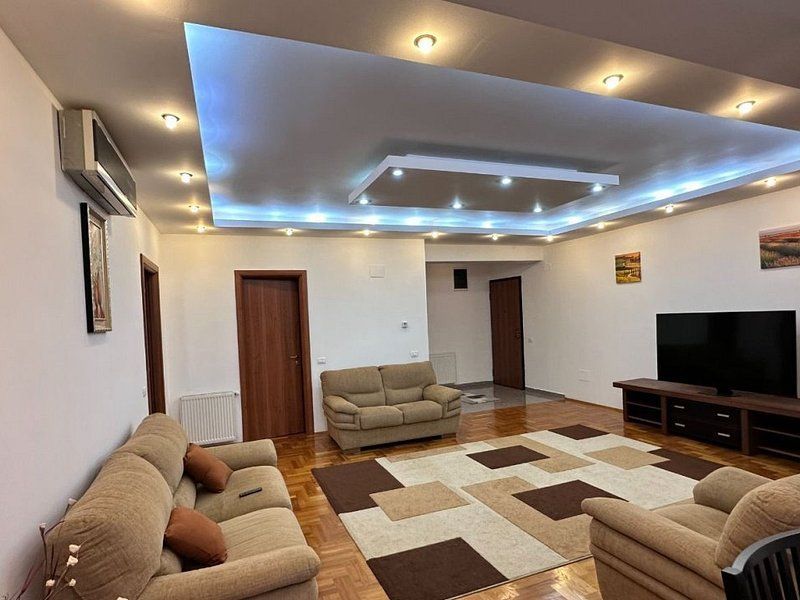 Elegant 3-room apartment | Herastrau | Underground parking - Poză 1