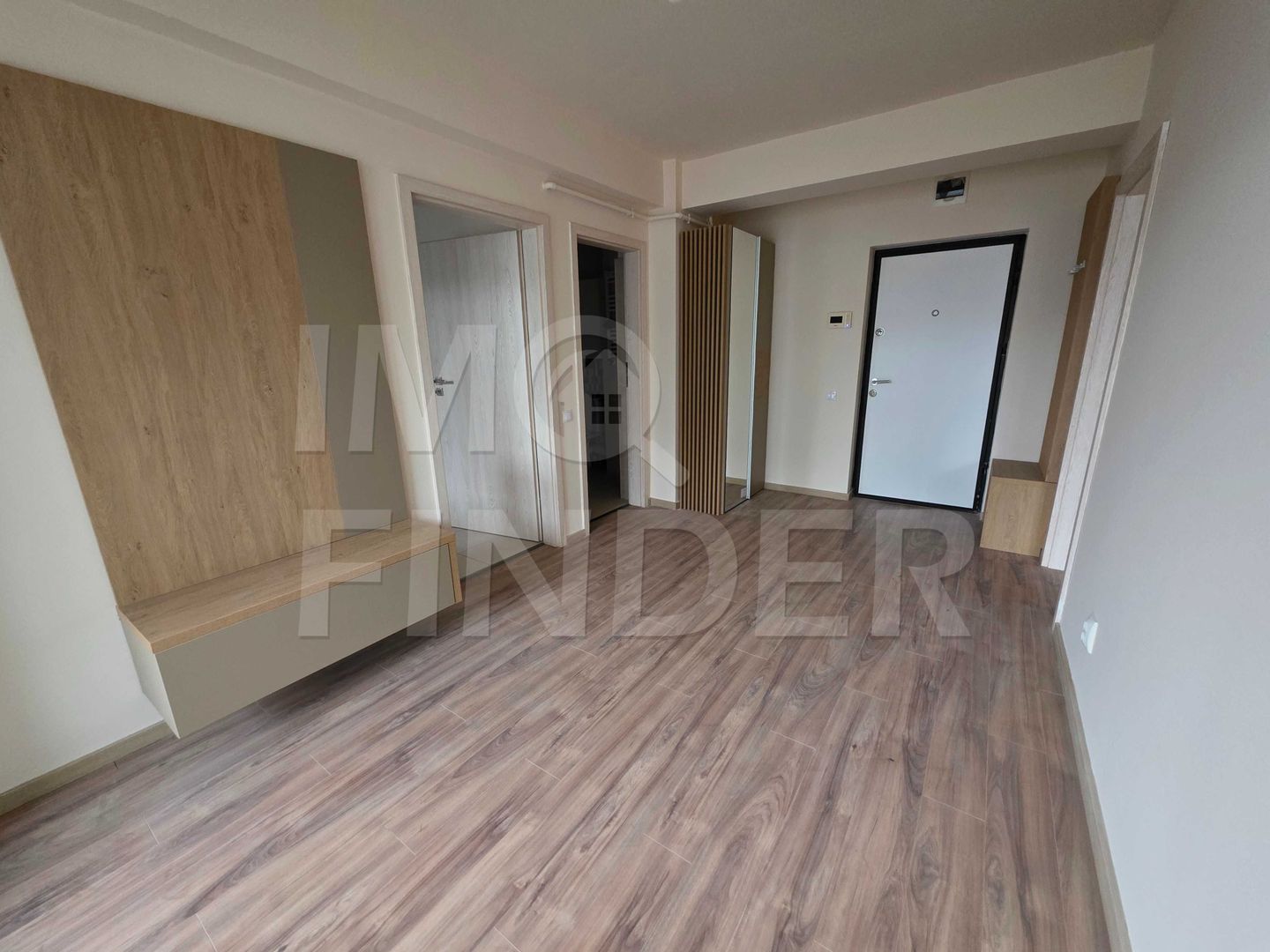 Apartament cu 2 camere si balcon de 8 mp, aproape de Iulius Mall - Poză 3