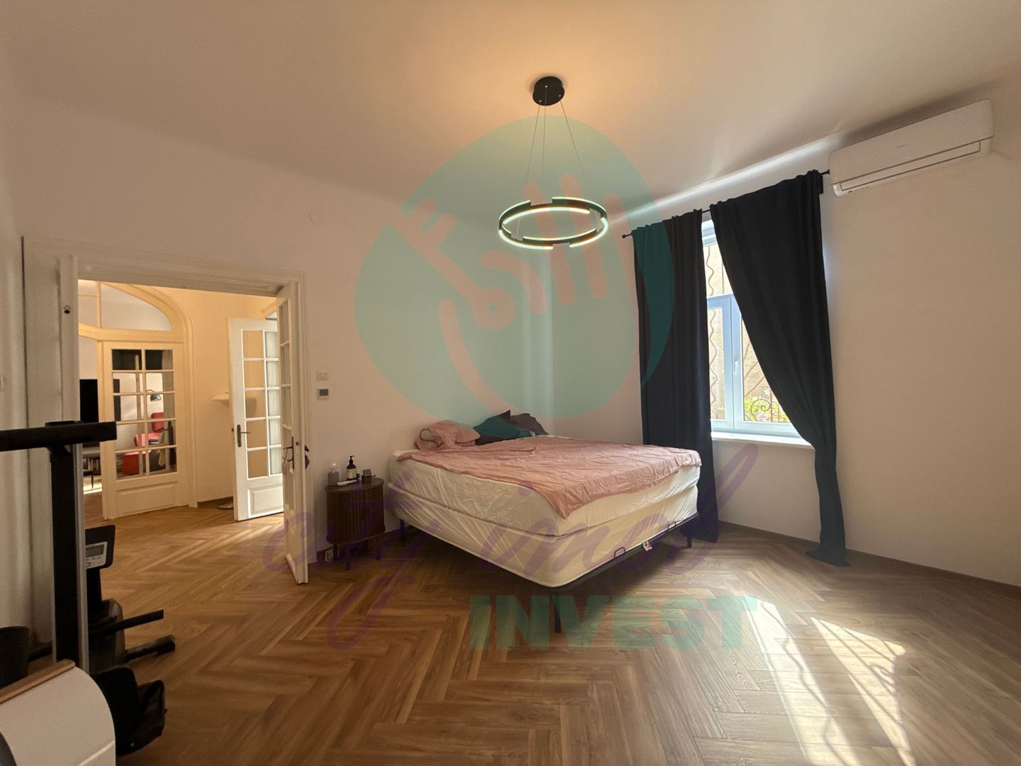 Apartament cochet vila edificata in perioada interbelica - Poză 9