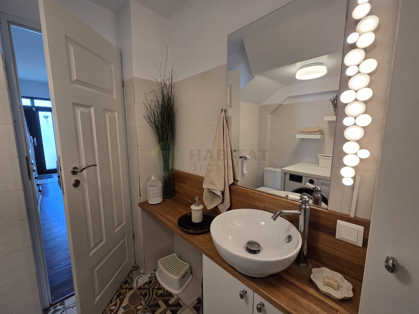 Casă modernă de vânzare în Tunari – Jacuzzi | Foisor | Panouri fotovoltaice - Poză 41