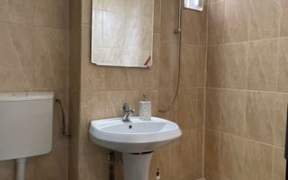 Apartament cu 2 camere | etaj intermediar | parcare exterioara | Rogerius | Oradea - Poză 8