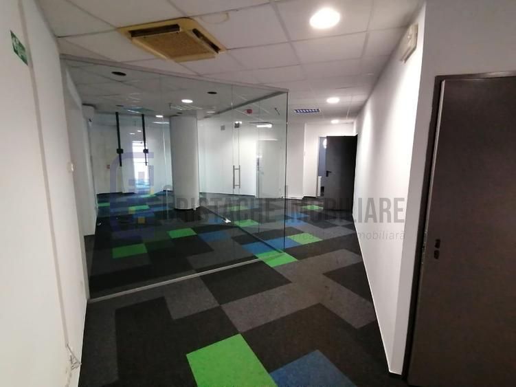 Spatiu birouri, suprafate intre 550 mp si 660 mp, Universitate - Poză 12