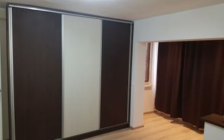 2 camere | centrala proprie | etaj intermediar | zona excelenta | - Poză 2