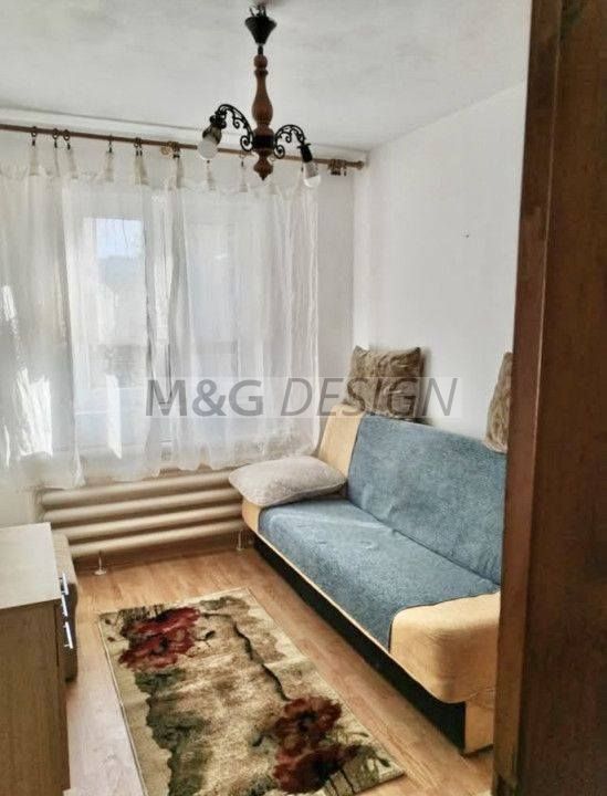 Apartament 2 camere Complexul Studentesc etaj 1 - Poză 2