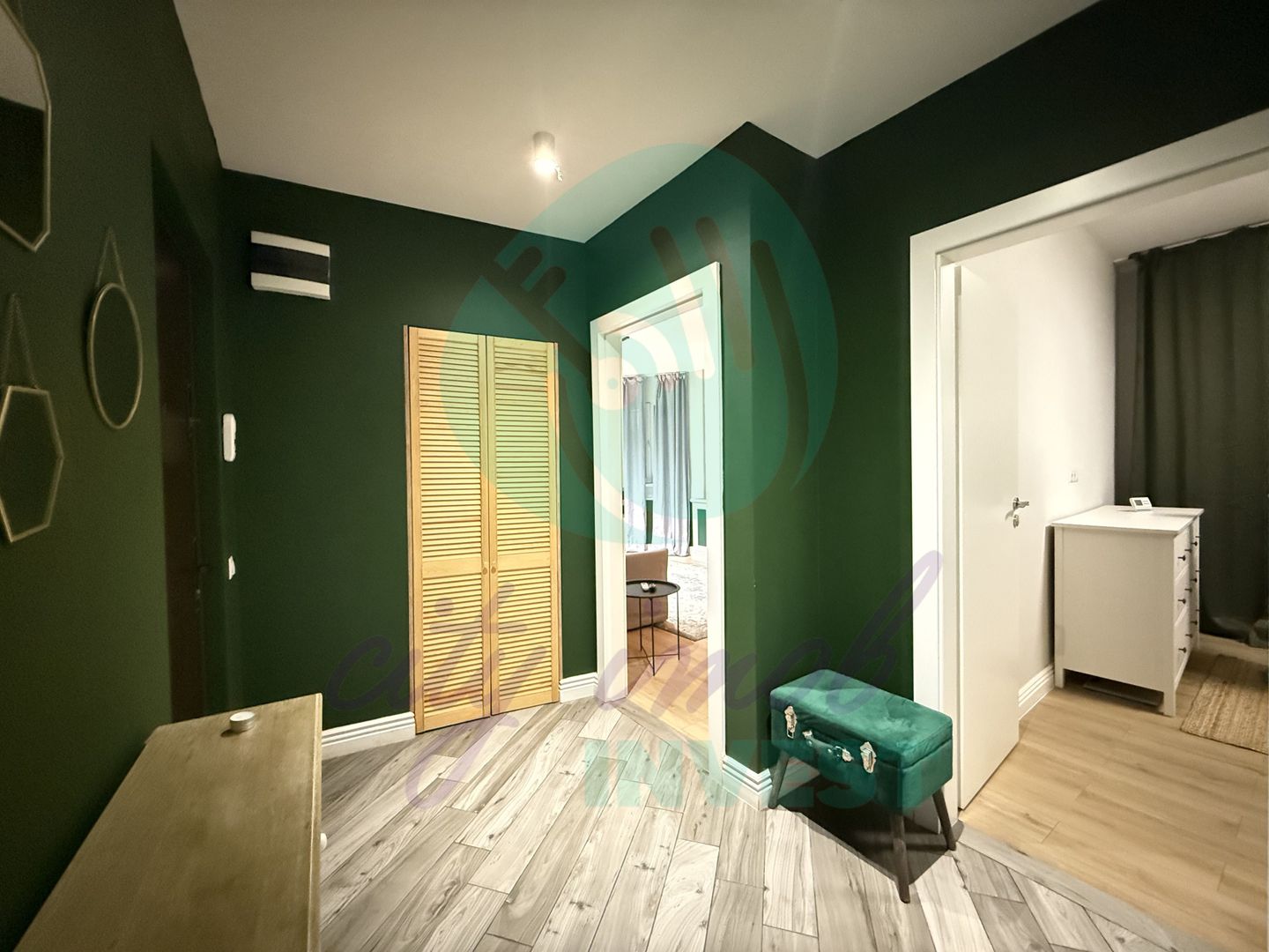 Locuinta "cozy" la 2 pasi de Bulevardul Unirii - Poză 4