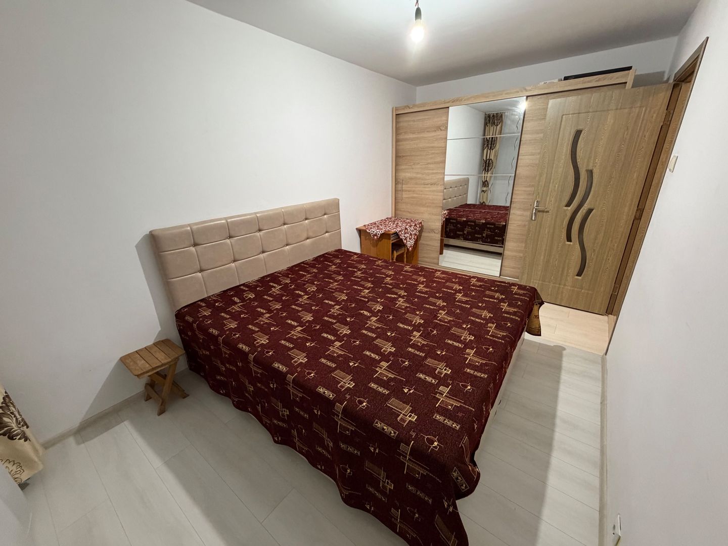 Apartament 2 camere, etaj 2 - zona Cetate - Poză 4