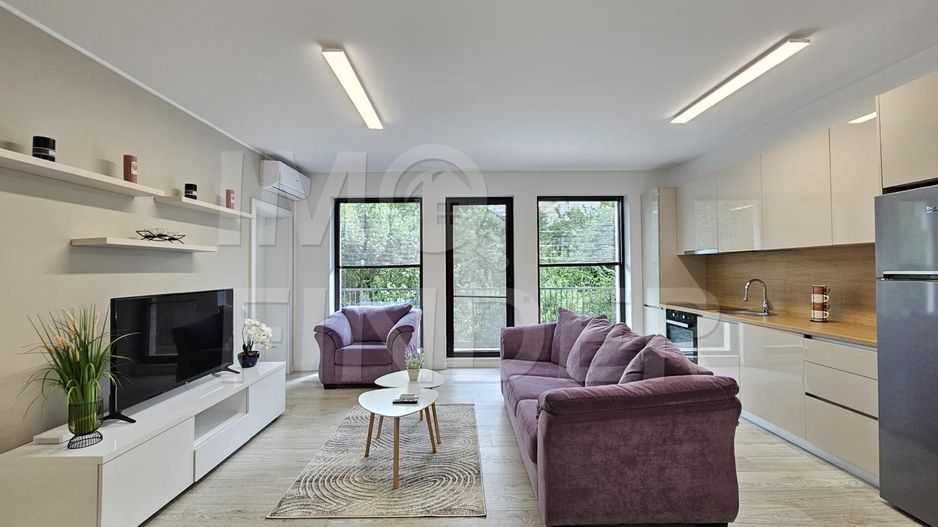 Inchiriere apartament 3 camere situat in vila privata, zona UMF - Poză 11