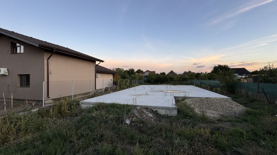 Teren Intravilan Becicherecu Mic Cu Proiect Si Autorizatie,Fundatie Finalizata - Poză 2