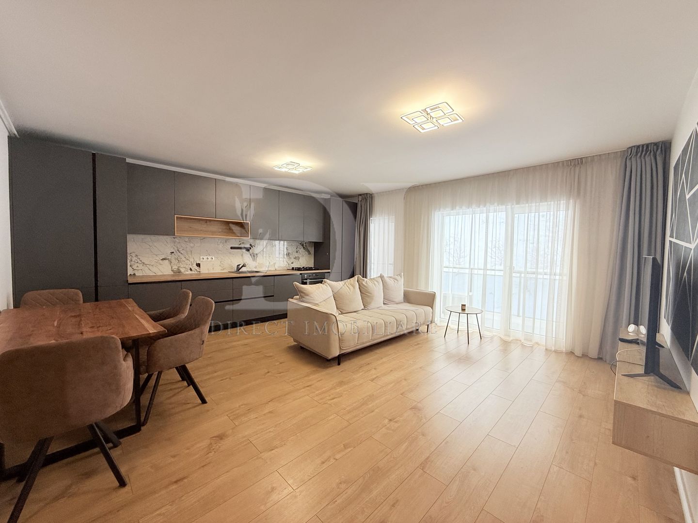 Apartament la cheie  / Pet-friendly / Teilor, Floresti - Poză 1