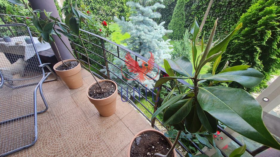 Vila cu 600 mp curte,  Bariera Valcii! - Poză 2