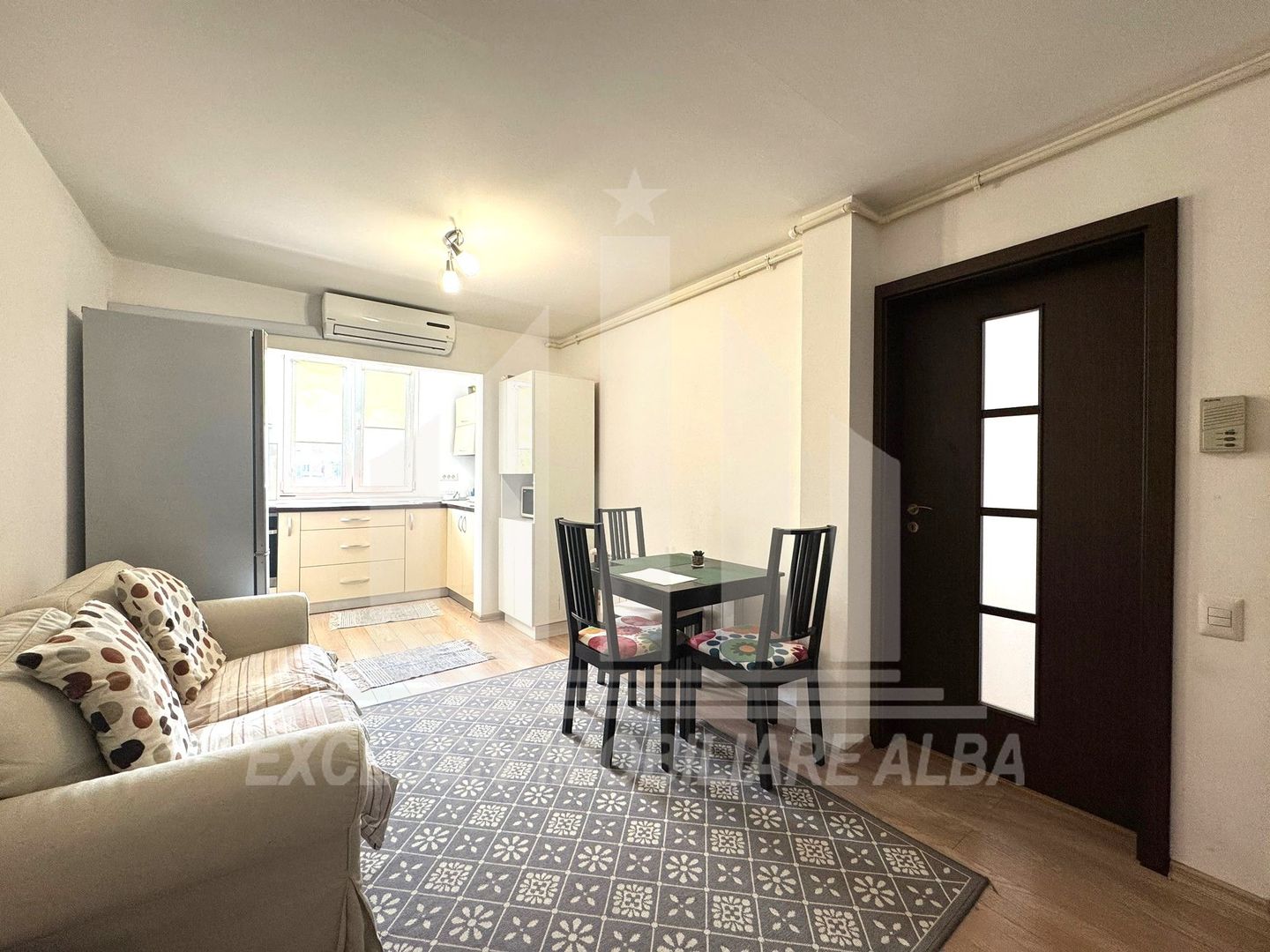 Apartament cu 2 camere de inchiriat, Ampoi 3 - Poză 1