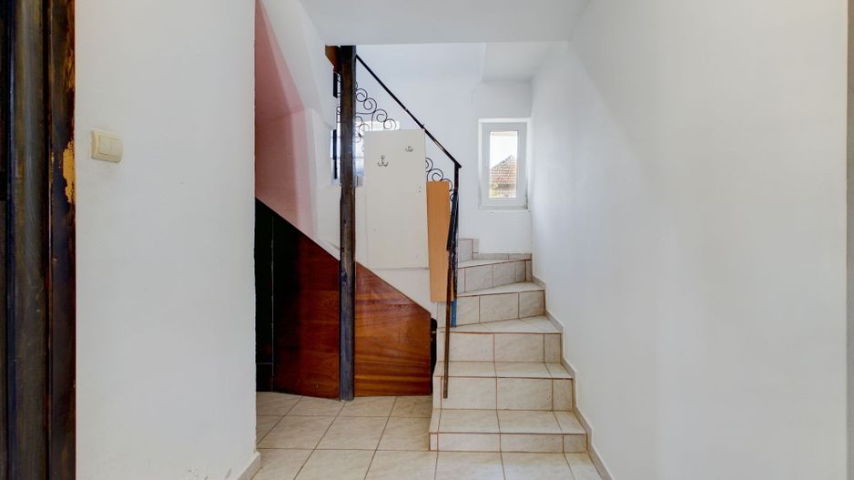 Casă/Apartamente/Spațiu comercial/Hală 700 mp Șagu - Poză 13