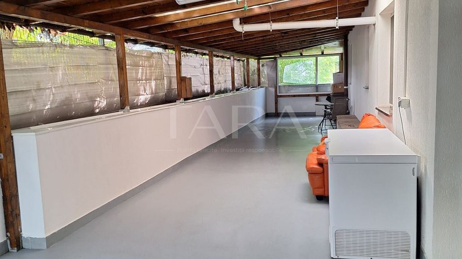 Apartament cu 4 Camere, Europa,  Parcare Subterană. - Poză 18
