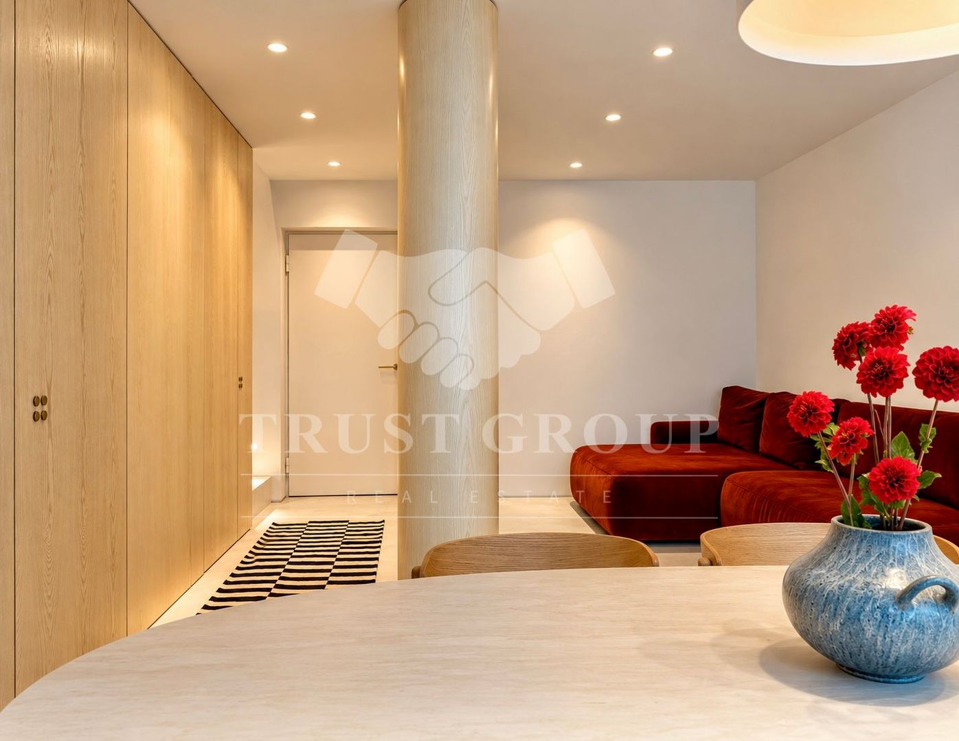 Apartament tip Duplex 3 camere Eminescu | Gradina | Loc de Parcare | 2020 - Poză 1