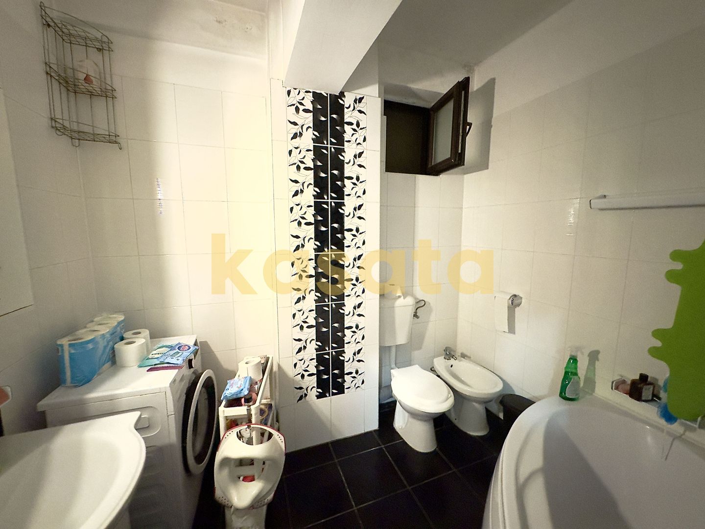 3 Camere Damaroaia: Bloc Nou, Liniște, Acces Rapid - Poză 10