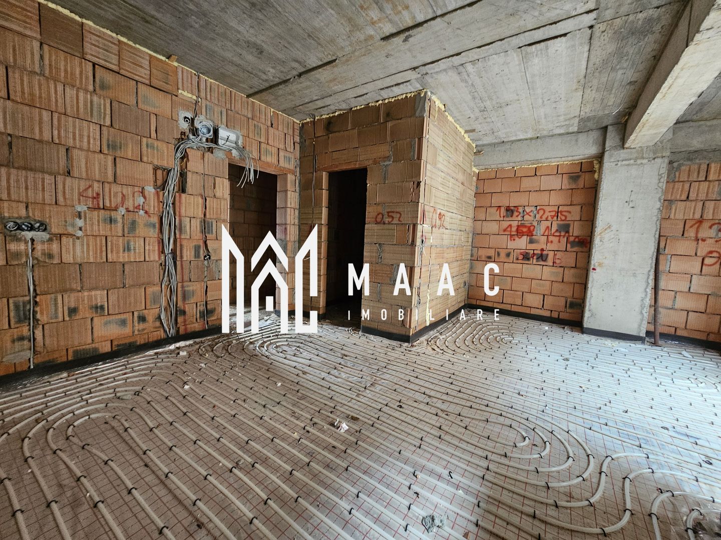 BLACK FRIDAY | Garsoniera | Balcon | Parcare | D. Stanca - Poză 2