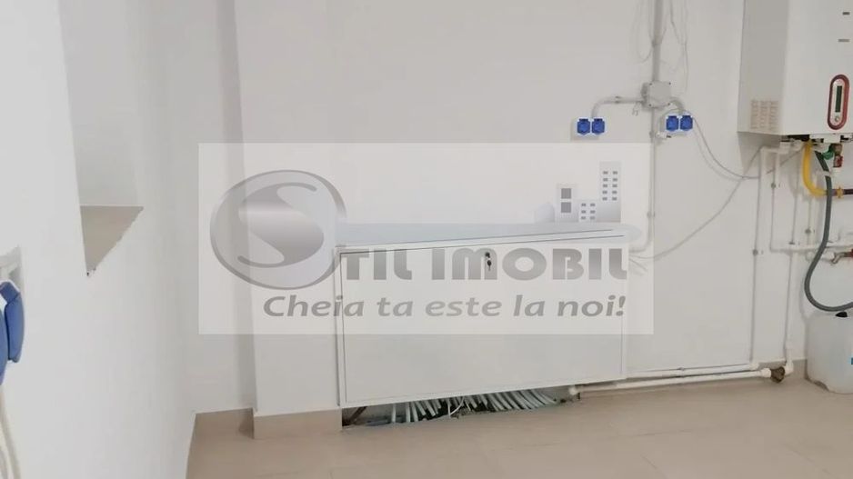 Spatiu Comercial de Inchiriat - 2300 euro - Poză 7