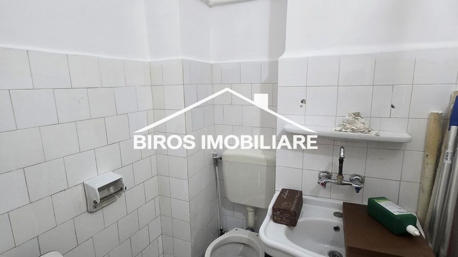 3 camere Brazda lui Novac - Sc.23 - Poză 6
