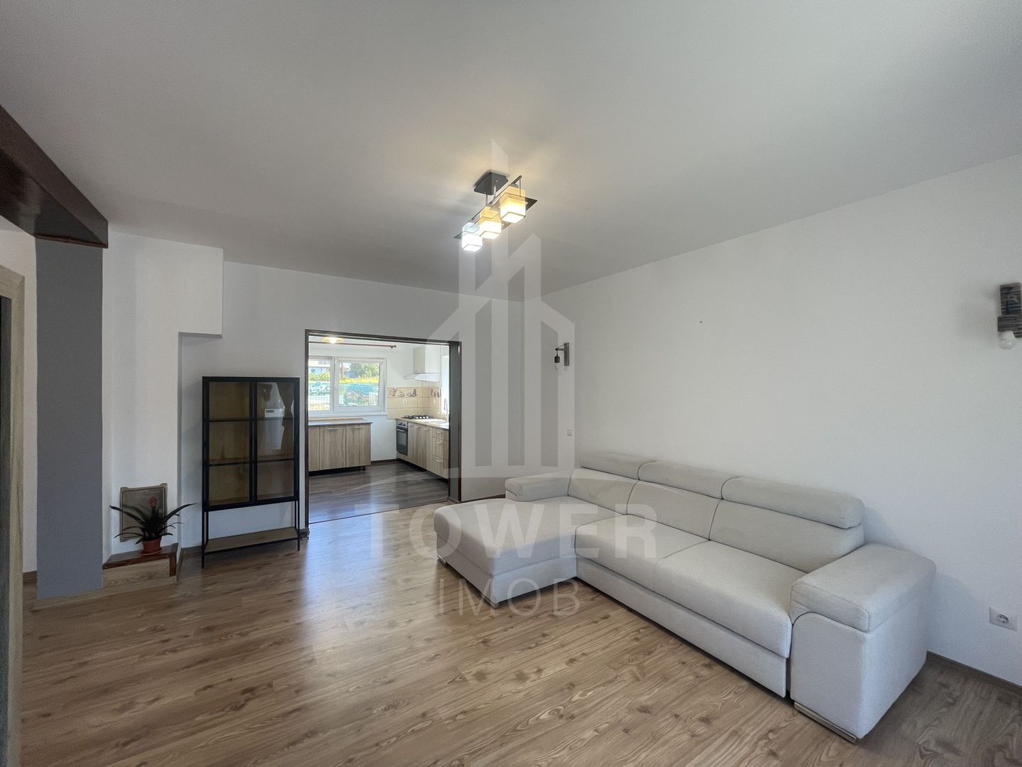 Casa individuala cu etaj - 125 mp utili-zona Belvedere - Poză 9