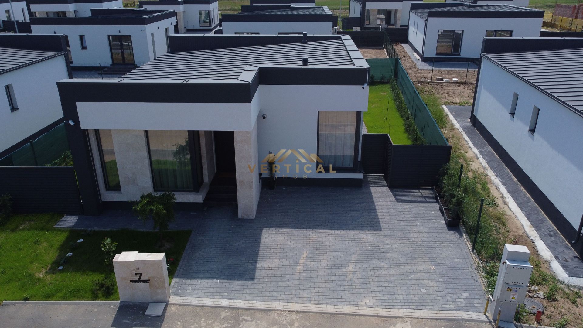 MEGA 9 Residence – Locuințe Moderne într-un Ansamblu Rezidențial - Poză 1