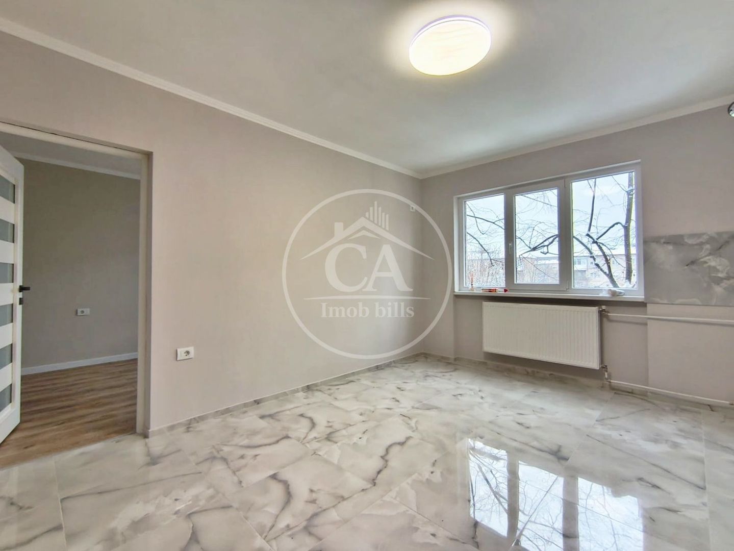 Apartament de vânzare cu 2 camere în zona Iosia Nord, Oradea - Poză 2