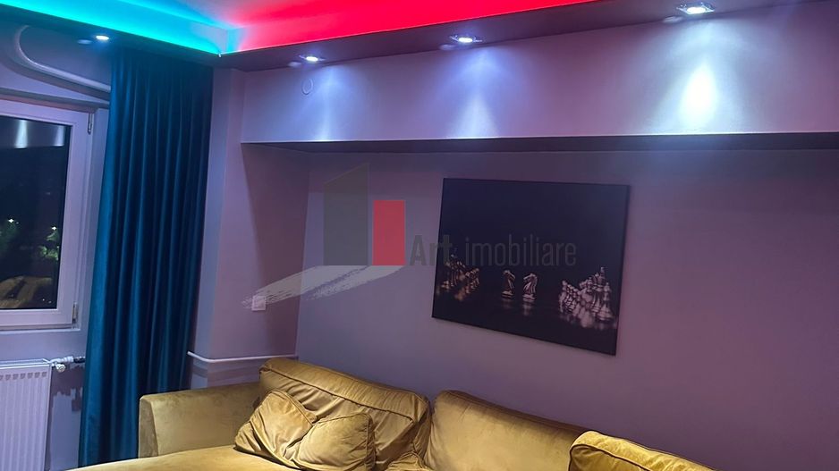 Apartament 3 camere Dristor - Poză 1