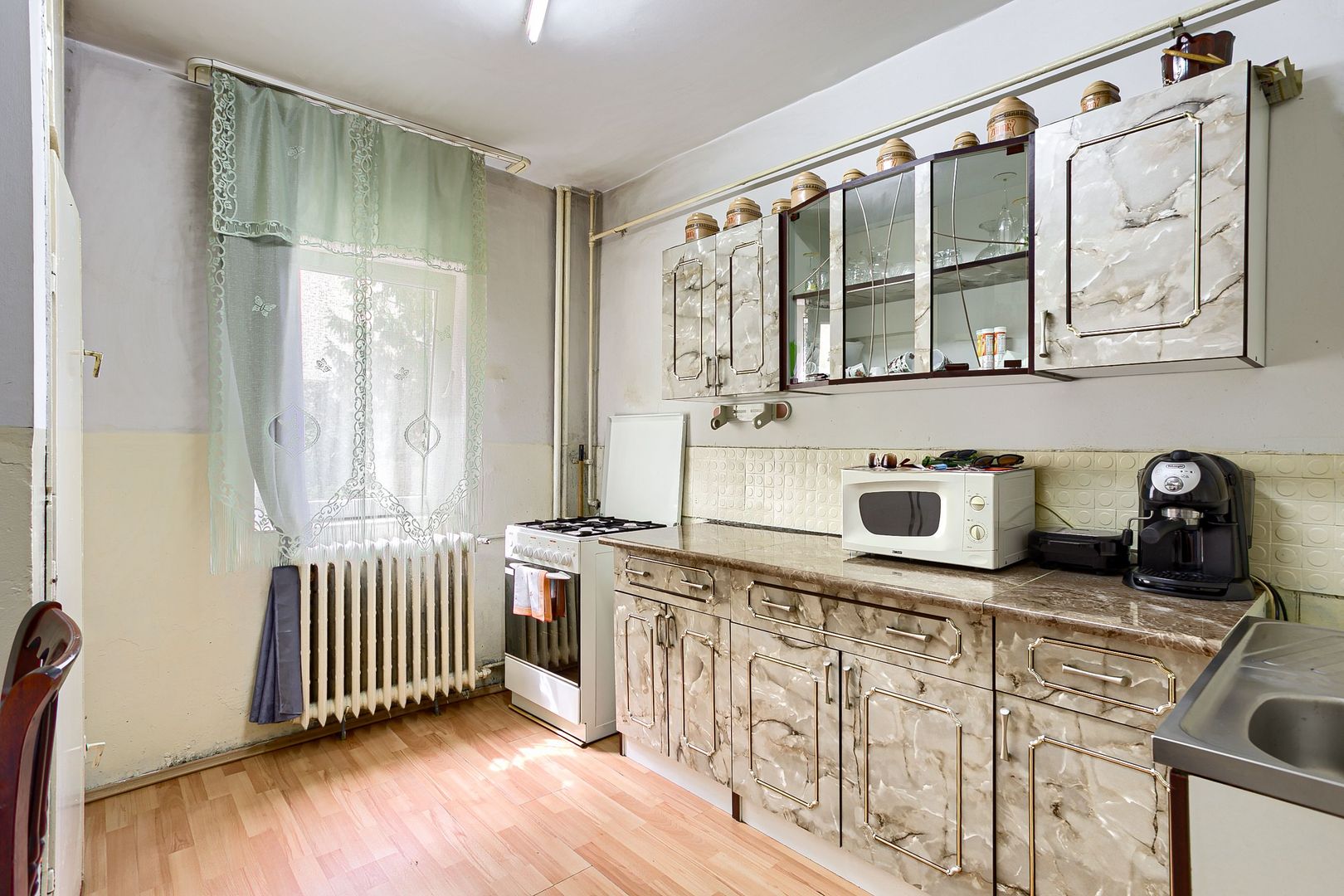 Vandut Apartament cu 3 camere la parter, in Micalaca - Poză 4