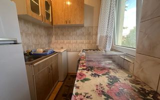 3 camere | etaj 1 | mobilat si utilat | zona excelenta | - Poză 3