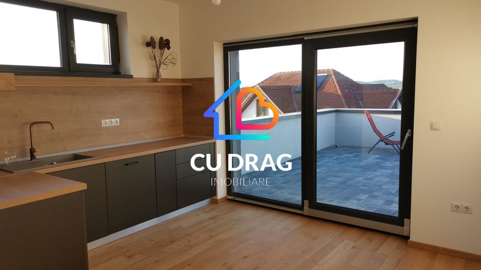 Casa pretabila regim Hotelier 5 apartamente. - Poză 3