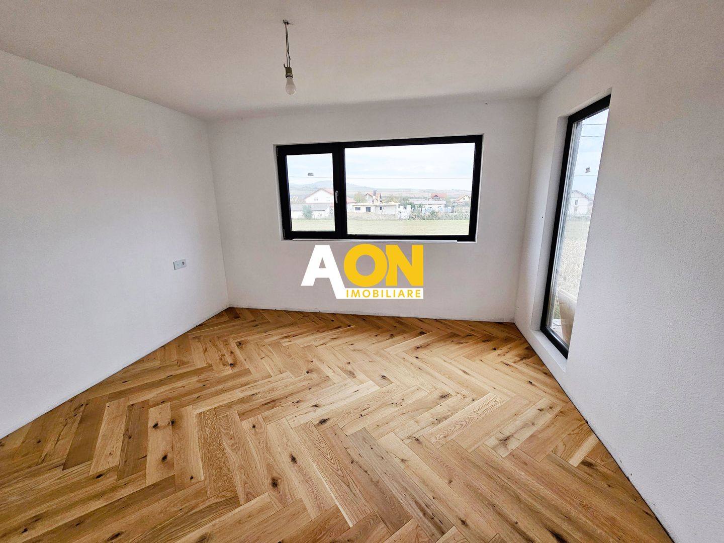 Casă Modernă P+1, Garaj, Teren 600 mp, Ighiu (10 km de Alba Iulia) - Poză 16