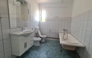 Proprietate in Cristian cu trei constructii+o fundatie,450000euro - Poză 27