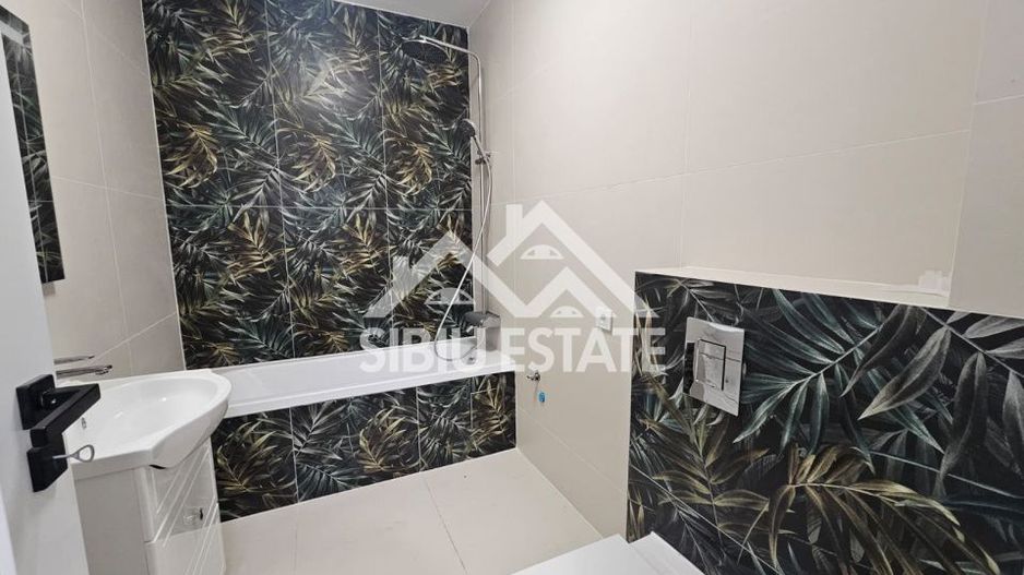 Apartament 3 camere decomanadate Calea Surii Mici - Poză 5