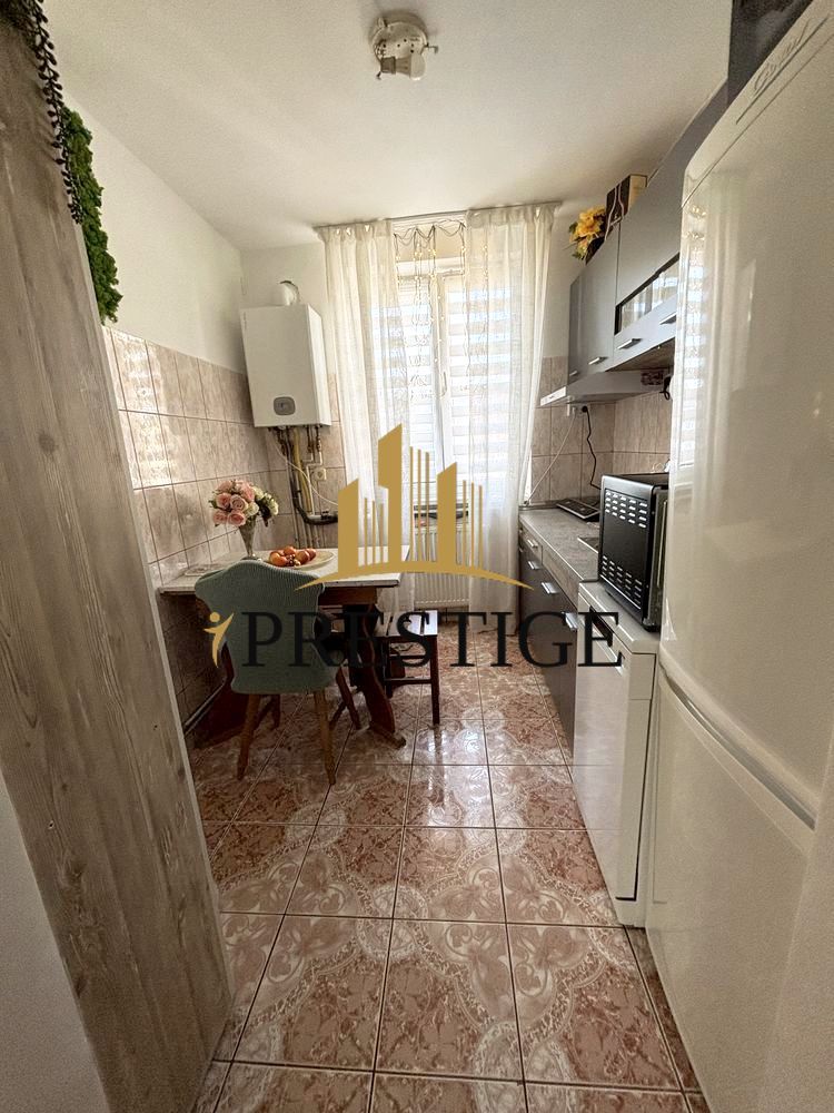 Apartament 2 camere de vânzare Sibiu, zona Bulevardul Mihai Viteazu - Poză 3