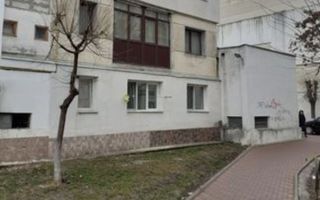 Apartament 2 camere, etaj 2, Hârlău - Vânzare - Poză 1